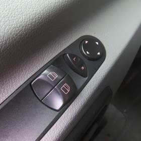 Foto inzerátu Volkswagen Crafter 2.0 TDI