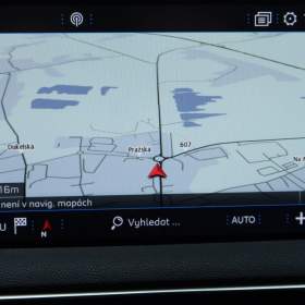 Foto inzerátu Peugeot 5008 PureTech 130