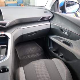 Foto inzerátu Peugeot 3008 1.2 PureTech