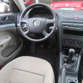 Foto inzerátu Škoda Octavia 1.6