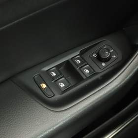 Foto inzerátu Volkswagen Arteon 2.0 TDI