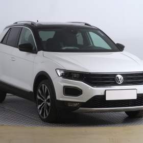 Foto inzerátu Volkswagen T-Roc 1.5 TSI