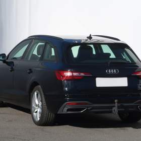 Foto inzerátu Audi A4 45 TDI