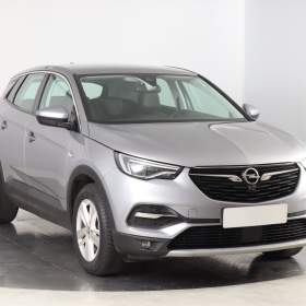 Foto inzerátu Opel Grandland 1.5 CDTI