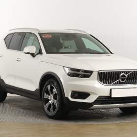 Volvo XC40 T3 / 19618118