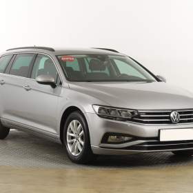 Volkswagen Passat 2.0 TDI / 19618139