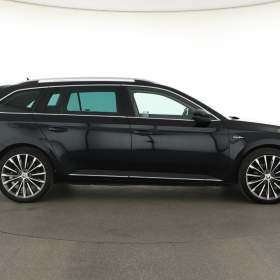 Foto inzerátu Škoda Superb iV 1.4 TSI PHEV