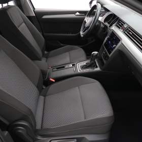 Foto inzerátu Volkswagen Passat 2.0 TDI