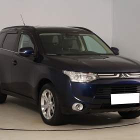 Mitsubishi Outlander 2.2 DI- D / 19618202