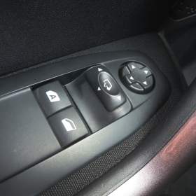 Foto inzerátu Peugeot 2008 1.2 PureTech