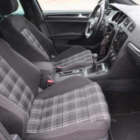 Foto inzerátu Volkswagen Golf 2.0 TDI GTD