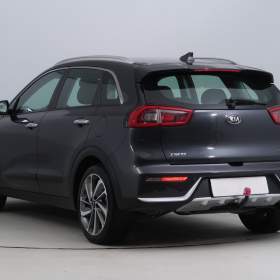 Foto inzerátu Kia Niro Hybrid