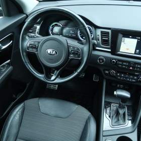 Foto inzerátu Kia Niro Hybrid