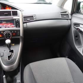 Foto inzerátu Toyota Verso 1.8 Valvematic