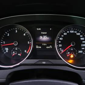 Foto inzerátu Volkswagen Passat 2.0 TDI