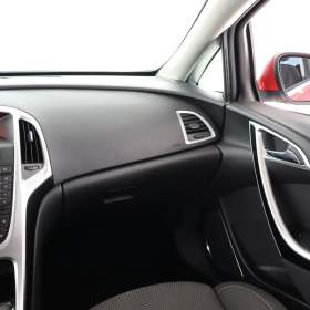 Foto inzerátu Opel Astra 1.4 T