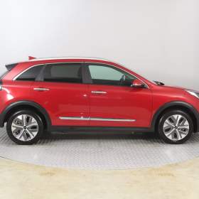 Foto inzerátu Kia e-Niro 64 kWh