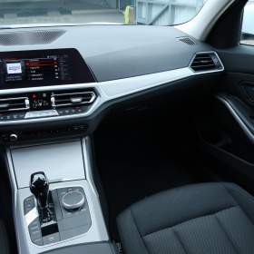 Foto inzerátu BMW Řada 3 318 i