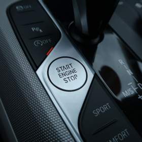 Foto inzerátu BMW Řada 3 318 i