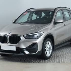 Foto inzerátu BMW X1 sDrive18i