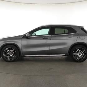 Foto inzerátu Mercedes-Benz GLA GLA 200 CDI 4MATIC