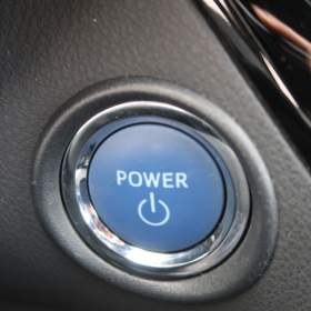 Foto inzerátu Toyota C-HR 1.8 Hybrid