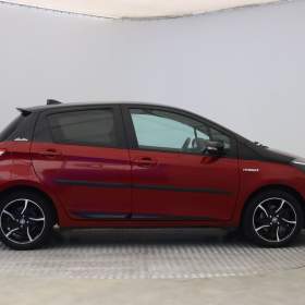 Foto inzerátu Toyota Yaris 1.5 Hybrid