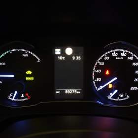 Foto inzerátu Toyota Yaris 1.5 Hybrid