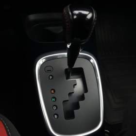 Foto inzerátu Toyota Yaris 1.5 Hybrid