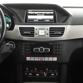 Foto inzerátu Mercedes-Benz Třídy E E 250 CDI 4MATIC