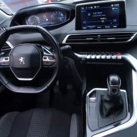 Foto inzerátu Peugeot 3008 1.2 PureTech