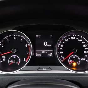 Foto inzerátu Volkswagen Golf 1.2 TSI