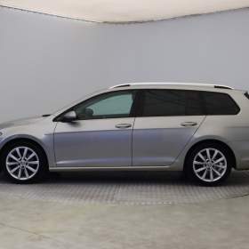 Foto inzerátu Volkswagen Golf 1.5 TSI