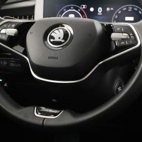 Foto inzerátu Škoda Superb 2.0 TDI