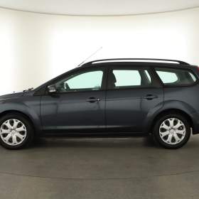 Foto inzerátu Ford Focus 1.6 16V