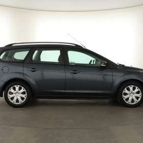 Foto inzerátu Ford Focus 1.6 16V