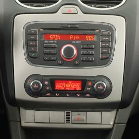 Foto inzerátu Ford Focus 1.6 16V