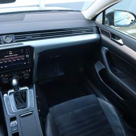 Foto inzerátu Volkswagen Passat 2.0 TDI