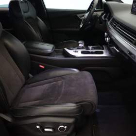 Foto inzerátu Audi Q7 3.0 TDI