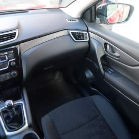 Foto inzerátu Nissan Qashqai 1.2 DIG-T
