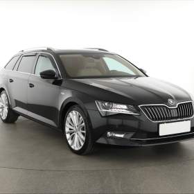 Škoda Superb 2.0 TSI / 19619395