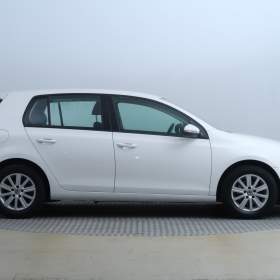 Foto inzerátu Volkswagen Golf 1.2 TSI