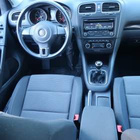 Foto inzerátu Volkswagen Golf 1.2 TSI
