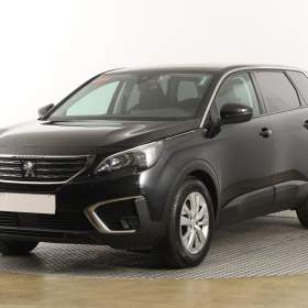 Foto inzerátu Peugeot 5008 1.5 BlueHDi