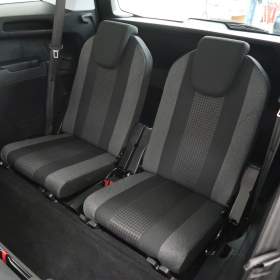 Foto inzerátu Peugeot 5008 1.5 BlueHDi