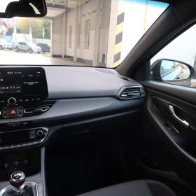 Foto inzerátu Hyundai i30 1.5 T-GDI MHEV
