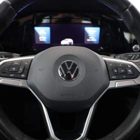 Foto inzerátu Volkswagen Golf 1.0 TSI