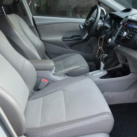 Foto inzerátu Honda Insight 1.3 IMA