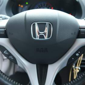 Foto inzerátu Honda Insight 1.3 IMA