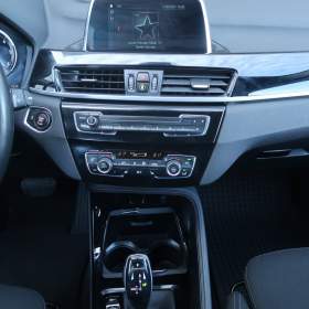 Foto inzerátu BMW X1 xDrive18d